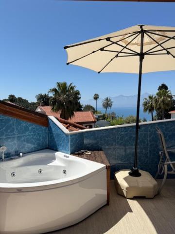 Mavi & Ani Pansiyon Antalya Exteriér fotografie
