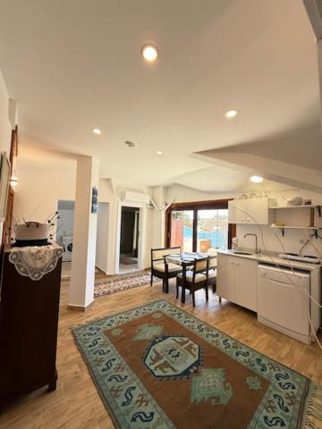 Mavi & Ani Pansiyon Antalya Exteriér fotografie